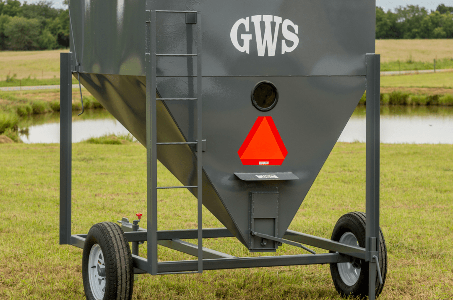 Built by Cattle People: Inside Green’s Welding & Sales