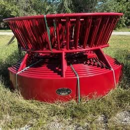 BALE FEEDER BEXTRA WEST (Red) HVY 5YWT